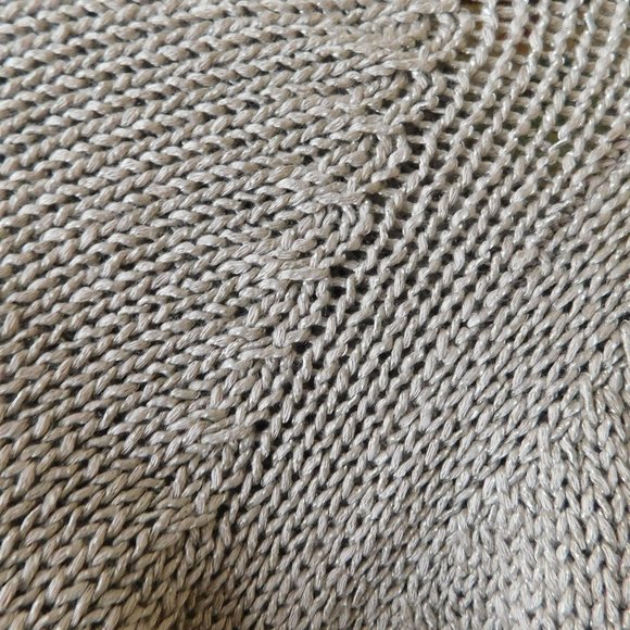 🦔🐾 Distressed Hay Ride Sweater - Picture 8 of 10